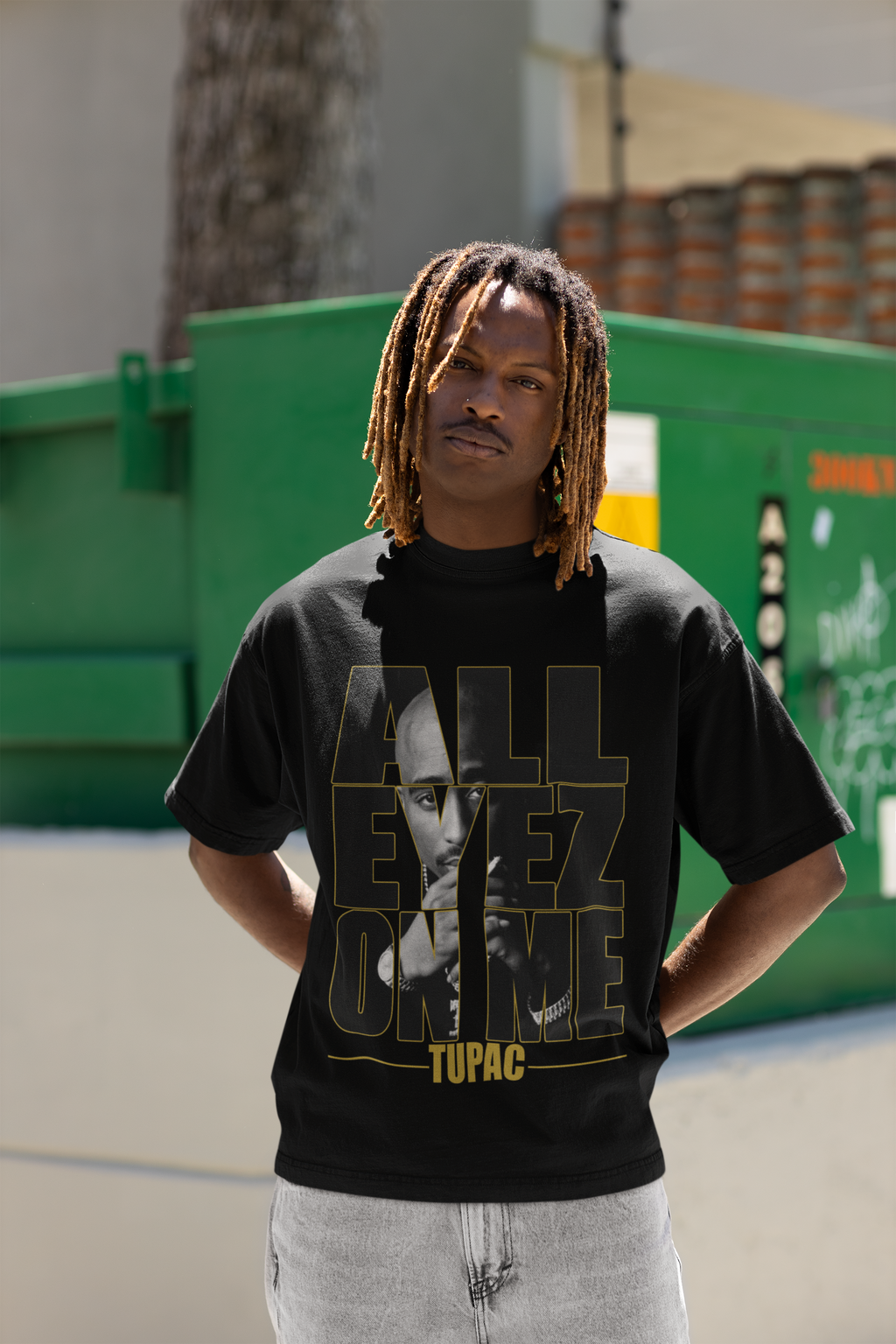 ALL EYEZ ON ME Tee