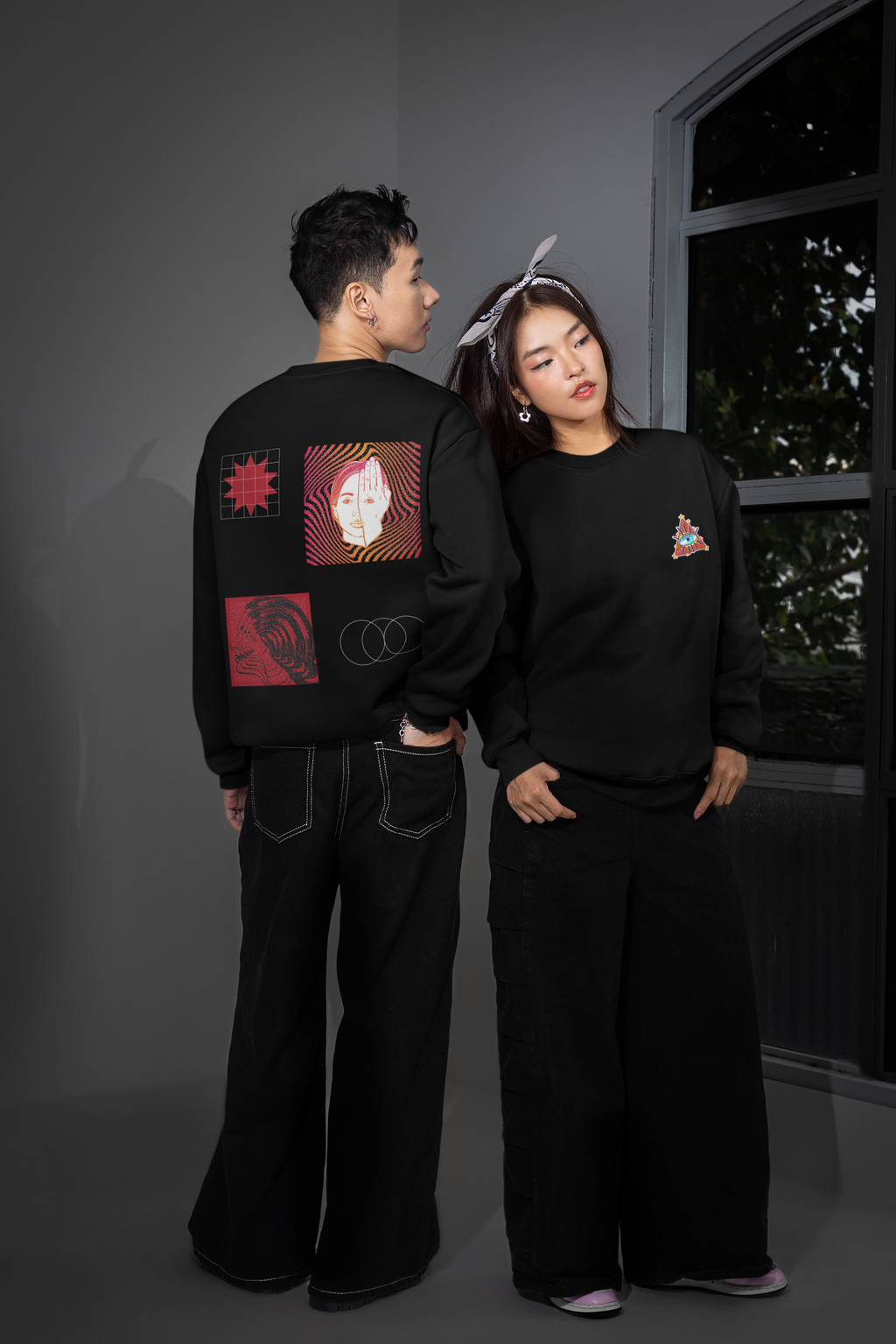 Hypnotic Gaze Sweatshirt